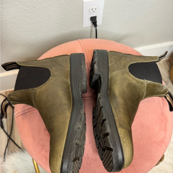 Blundstone 585 Chelsea Boots Women Size 7.5 US Olive Distressed Leather Utility - Picture 7 of 11